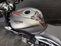 TRIUMPH STREET TRIPLE 765