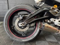 TRIUMPH STREET TRIPLE 765