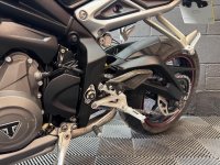 TRIUMPH STREET TRIPLE 765