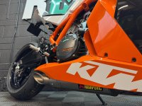 KTM RC8