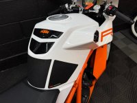 KTM RC8
