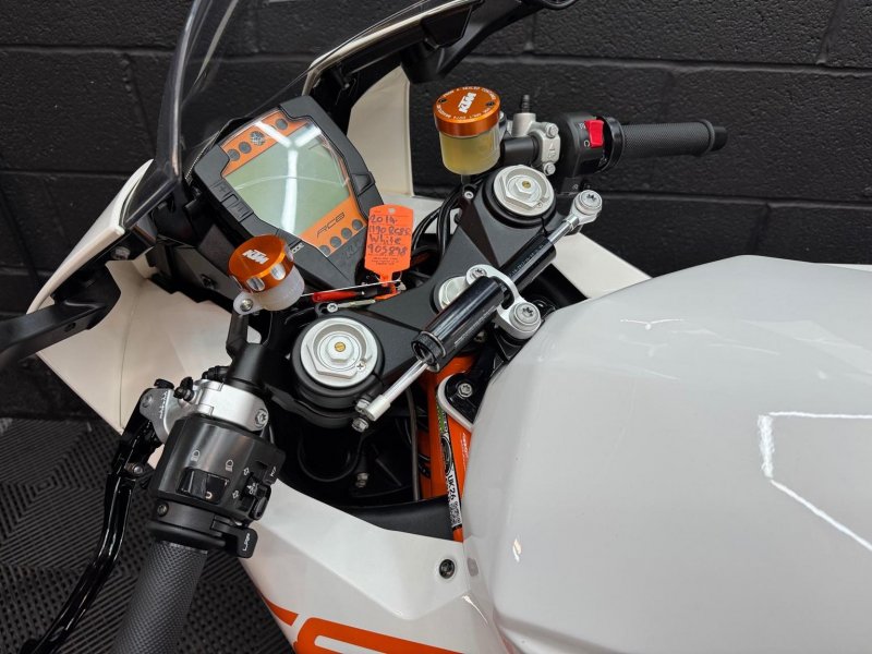KTM RC8