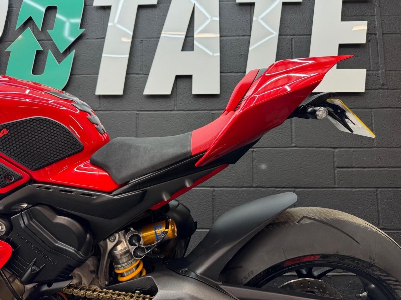 DUCATI PANIGALE V4S