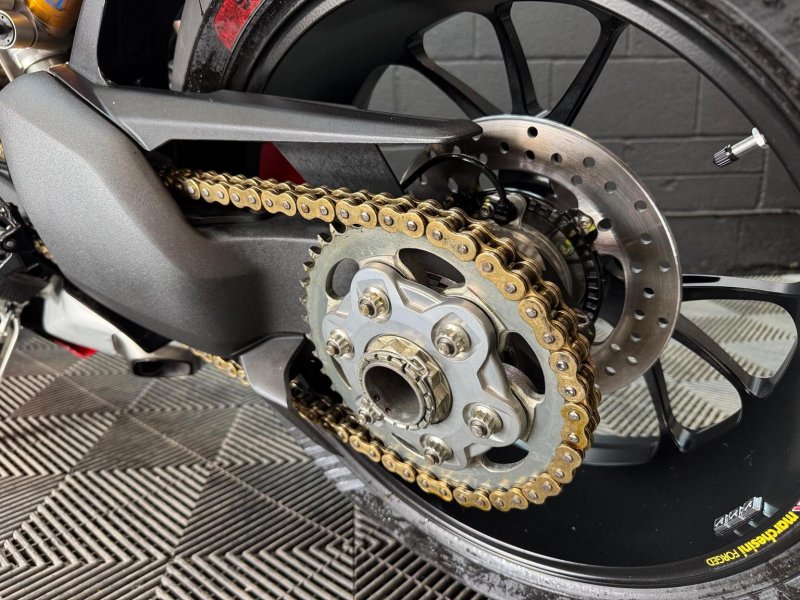 DUCATI PANIGALE V4S