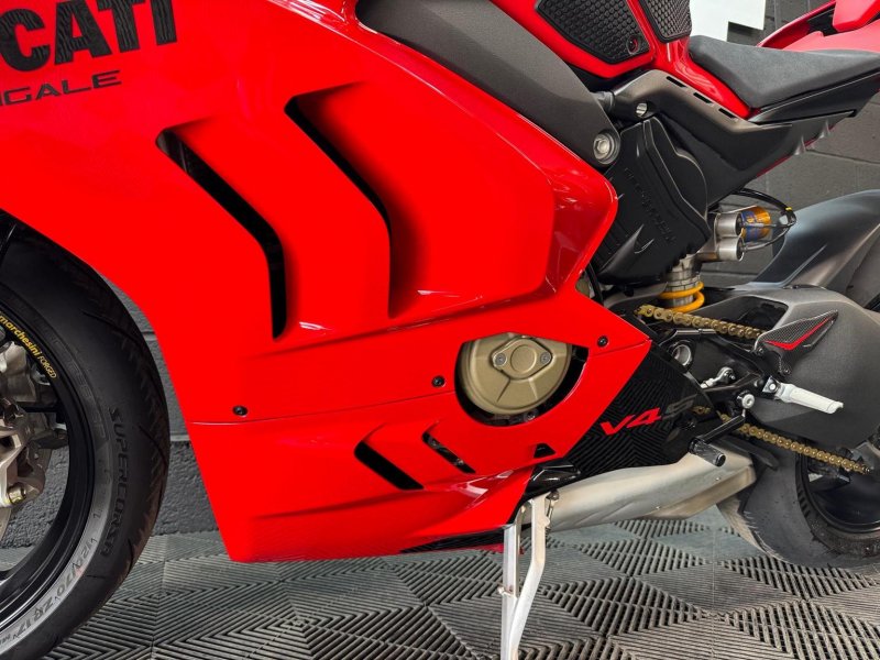 DUCATI PANIGALE V4S