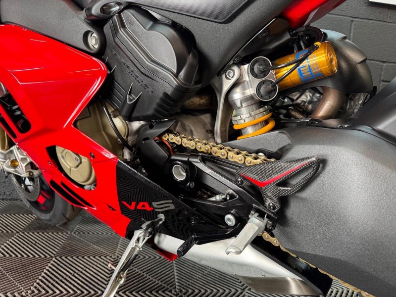 DUCATI PANIGALE V4S