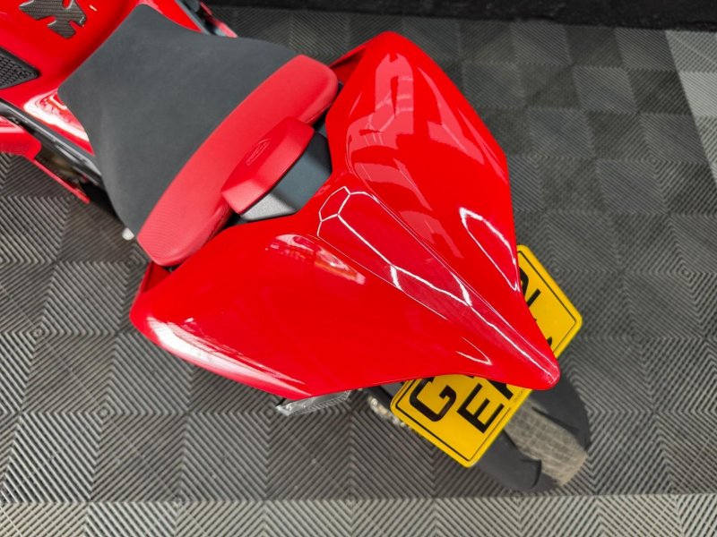 DUCATI PANIGALE V4S