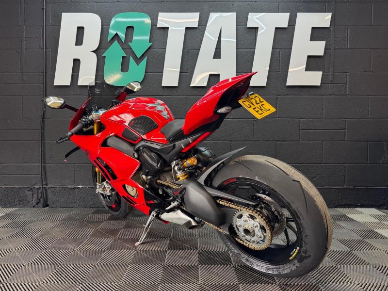 DUCATI PANIGALE V4S