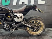 DUCATI SCRAMBLER 800
