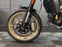 DUCATI SCRAMBLER 800