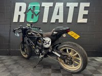 DUCATI SCRAMBLER 800