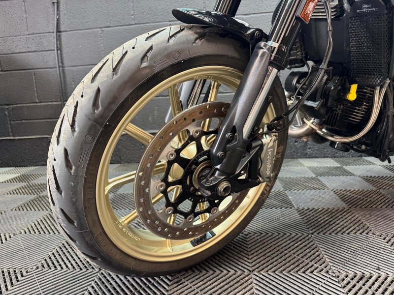 DUCATI SCRAMBLER 800