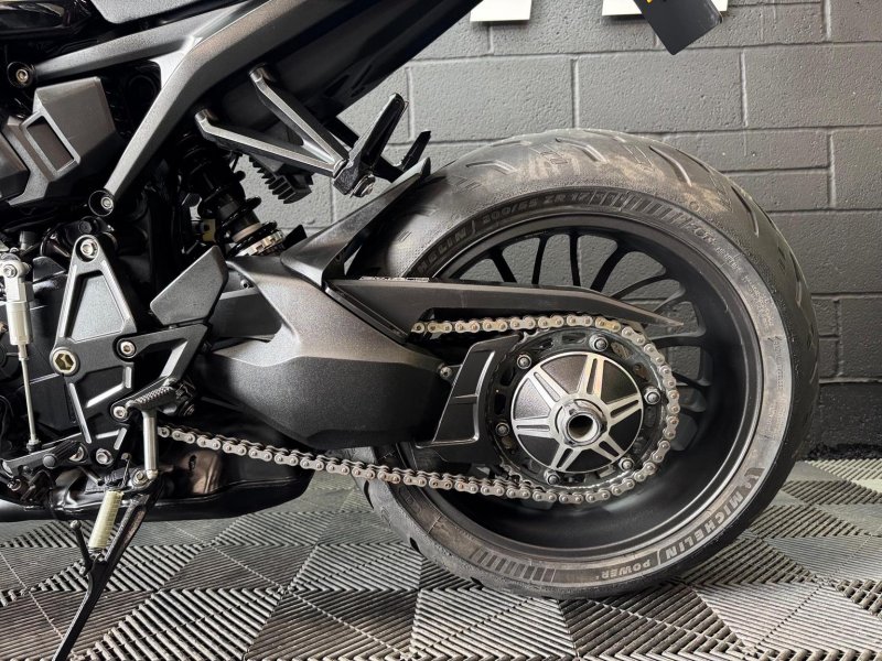 HONDA CB1000R