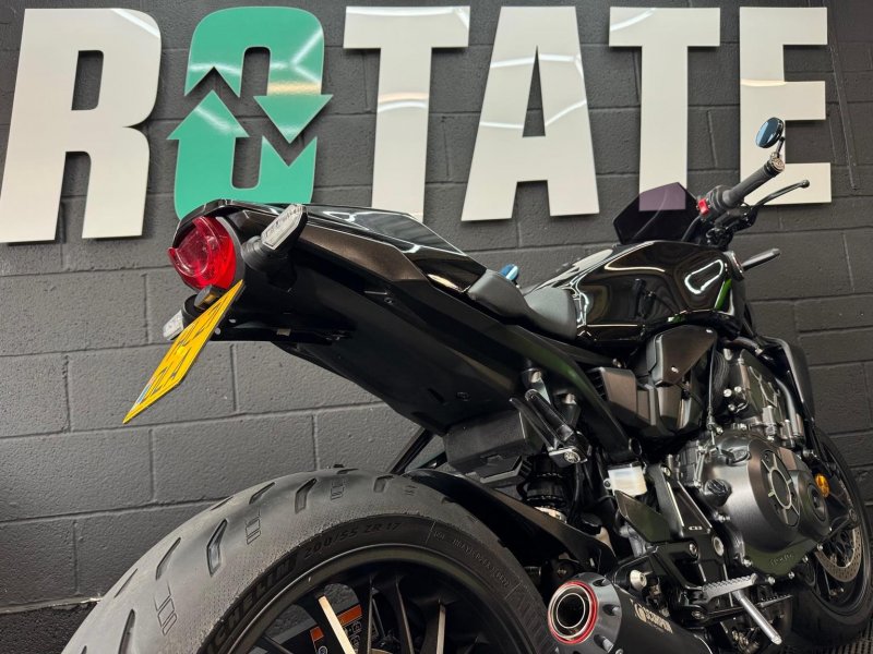HONDA CB1000R
