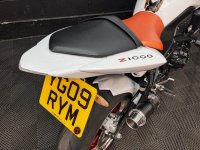 KAWASAKI Z1000