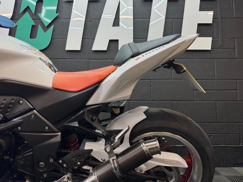 KAWASAKI Z1000