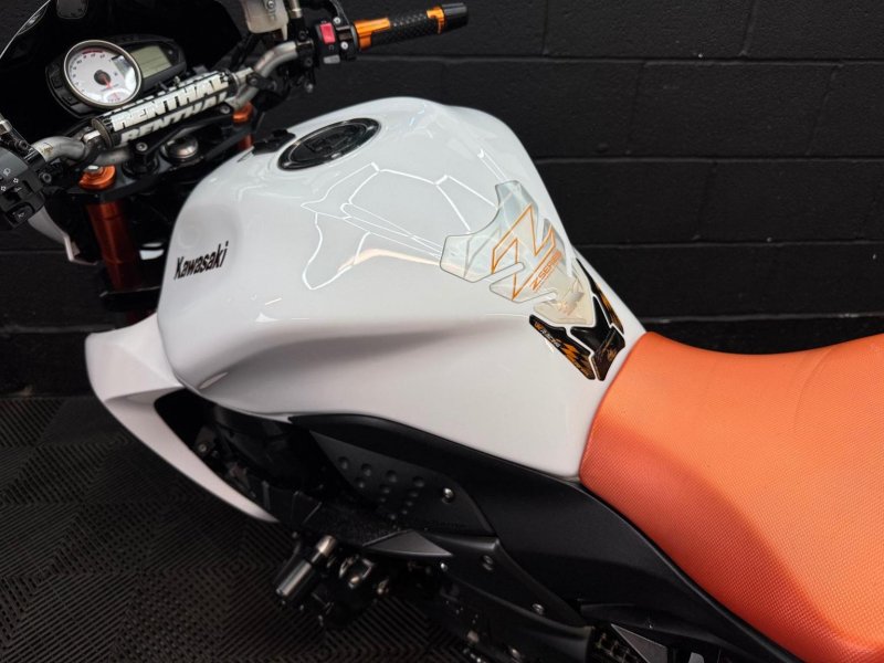 KAWASAKI Z1000