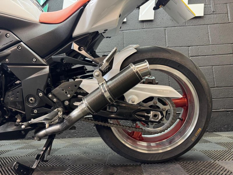 KAWASAKI Z1000