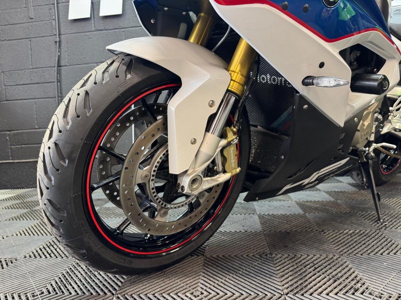 BMW S1000RR