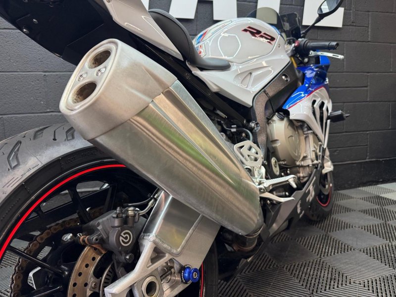 BMW S1000RR