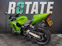 KAWASAKI ZX-12R