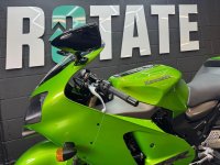 KAWASAKI ZX-12R