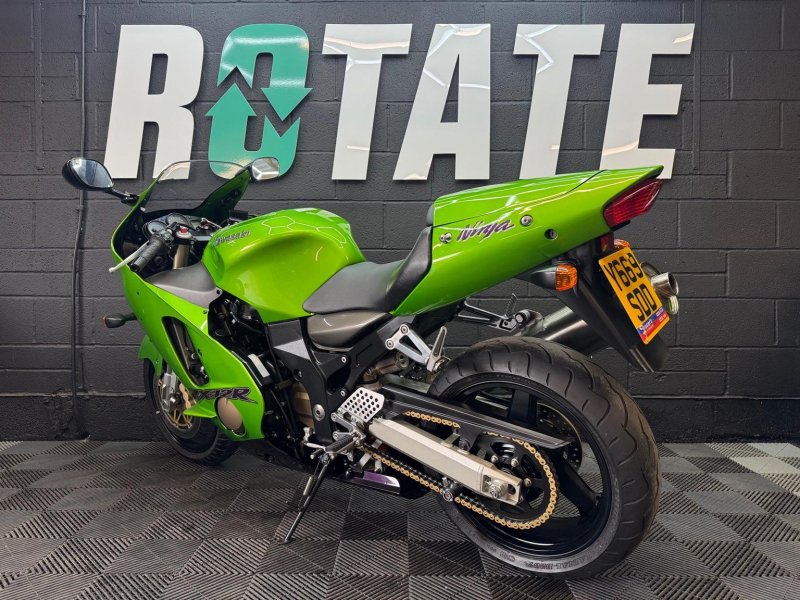 KAWASAKI ZX-12R