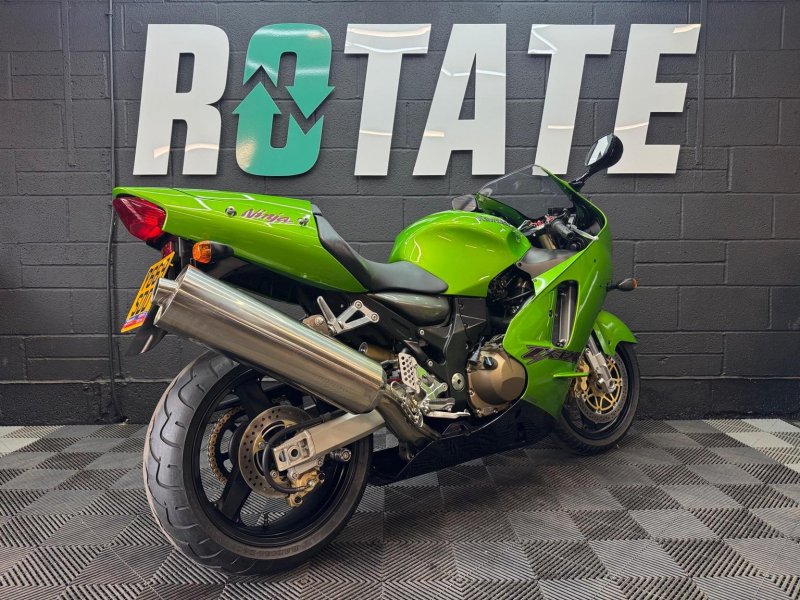 KAWASAKI ZX-12R