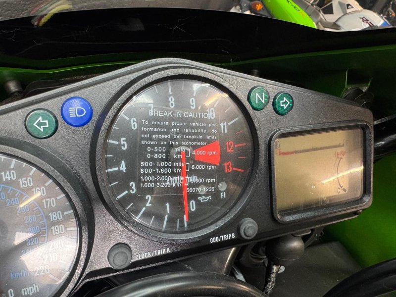 KAWASAKI ZX-12R