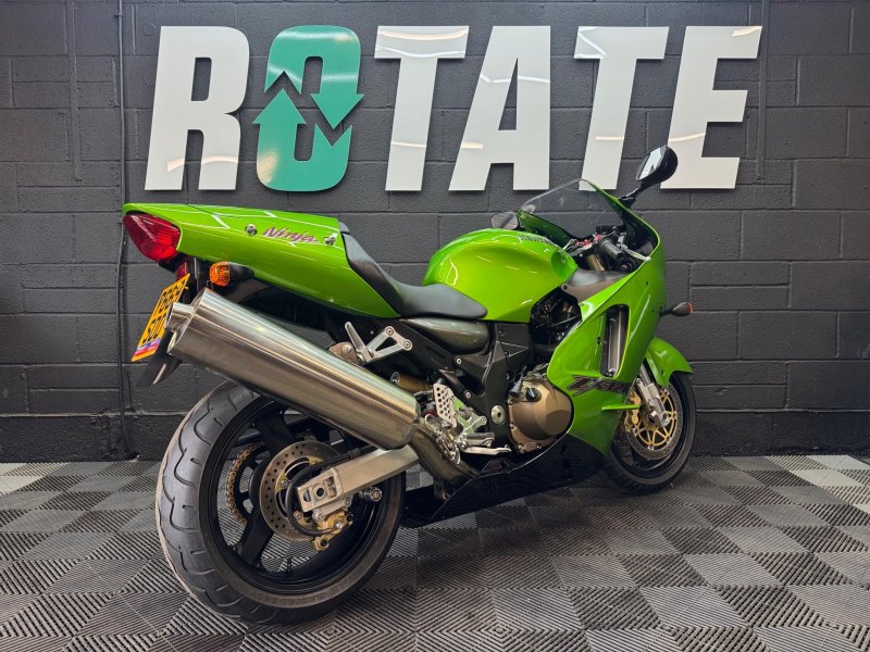 KAWASAKI ZX-12R