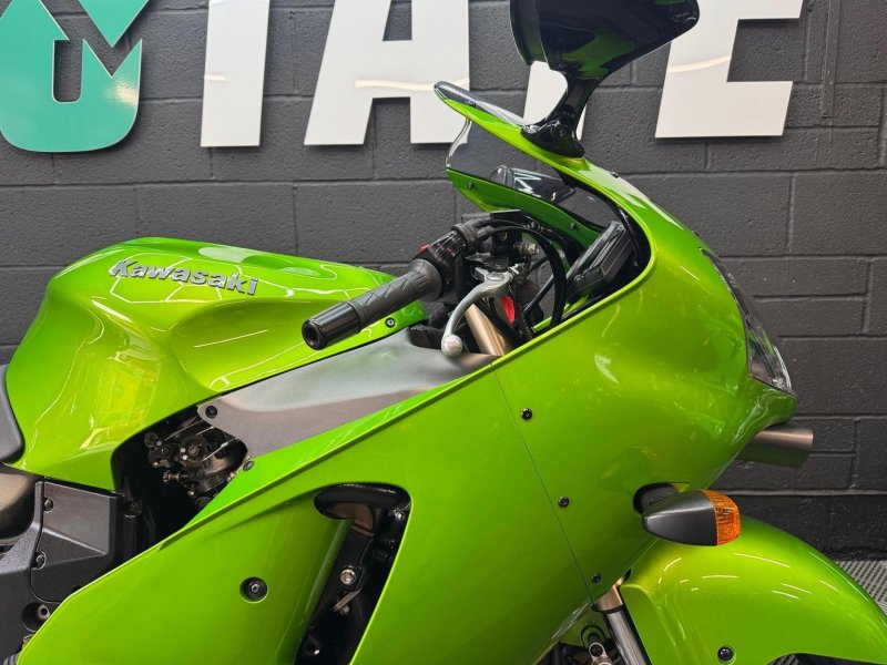 KAWASAKI ZX-12R