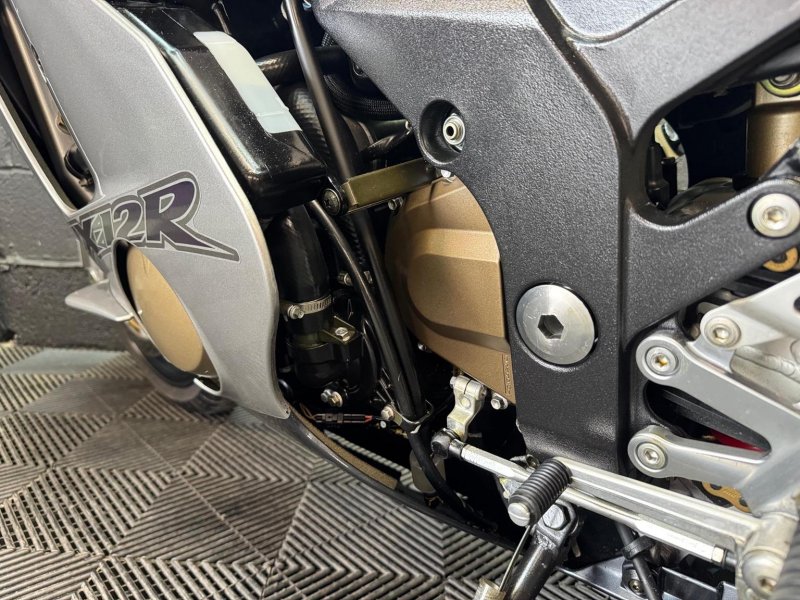 KAWASAKI ZX-12R