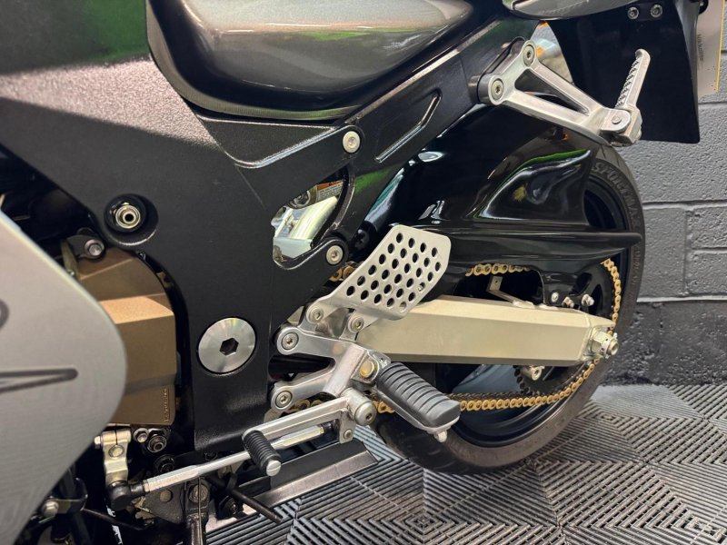 KAWASAKI ZX-12R