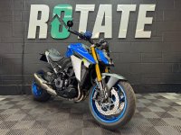 SUZUKI GSX-S1000