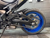 SUZUKI GSX-S1000
