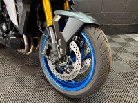 SUZUKI GSX-S1000