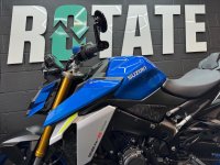 SUZUKI GSX-S1000