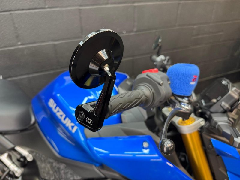 SUZUKI GSX-S1000