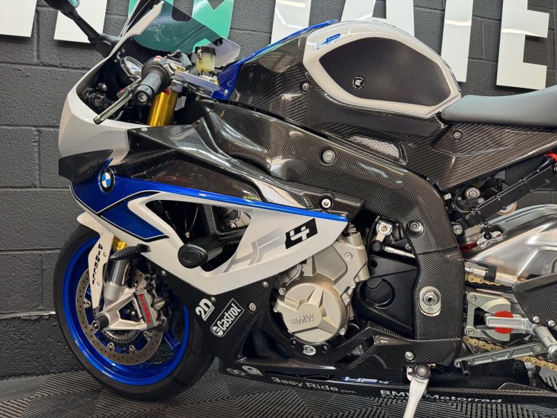 BMW HP4
