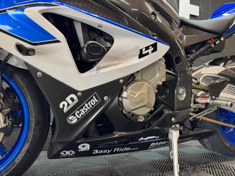 BMW HP4