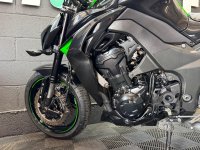 KAWASAKI Z1000