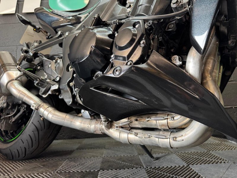 KAWASAKI Z1000