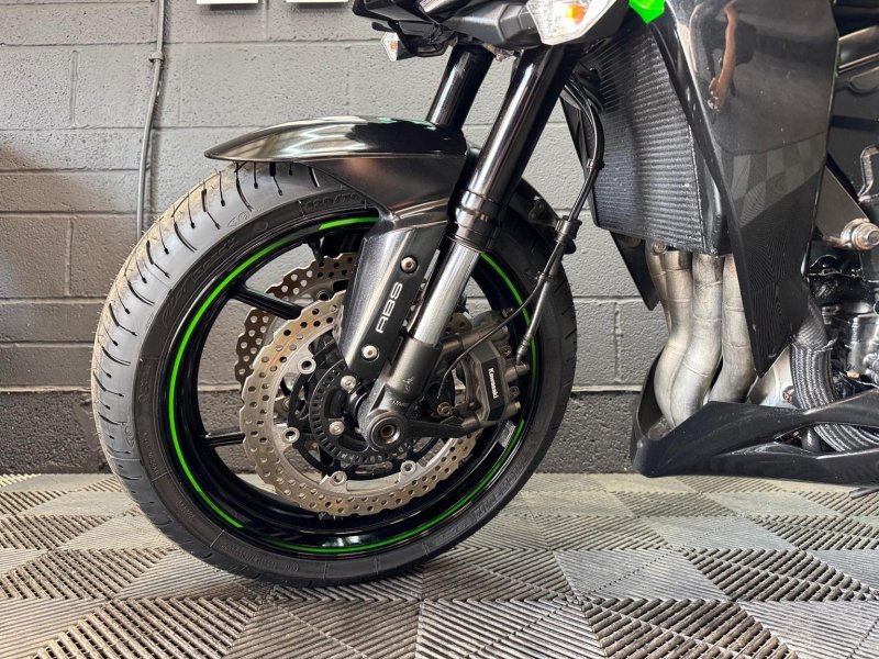 KAWASAKI Z1000