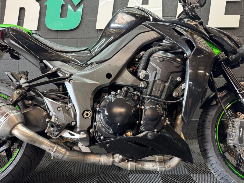 KAWASAKI Z1000