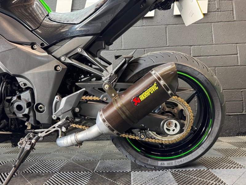 KAWASAKI Z1000