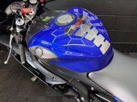 YAMAHA R6