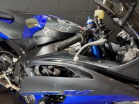 YAMAHA R6