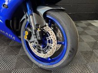 YAMAHA R6