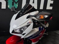 HONDA CBR1000RR Fireblade