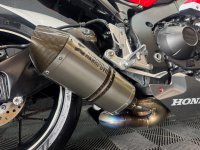 HONDA CBR1000RR Fireblade